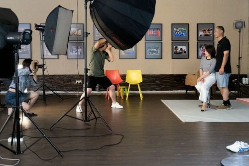 用相機溫暖軍旅人生——靜安區(qū)“溫度海上”軍人主題攝影服務(wù)專題報道